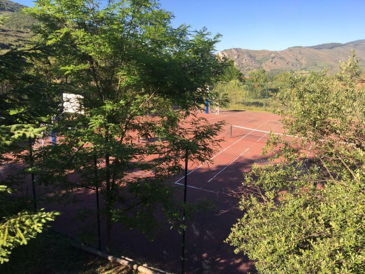 Ezcaray Con Piscina Apartment *